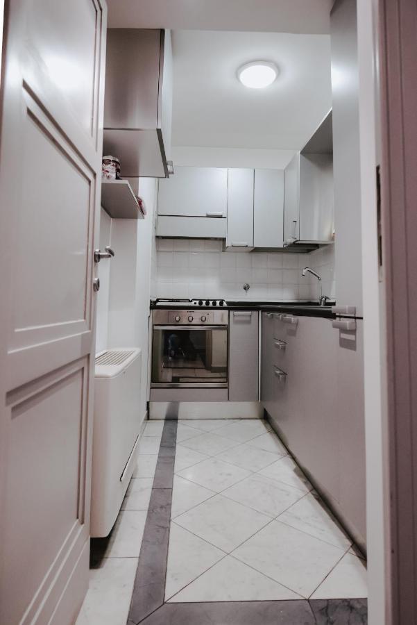 Trevi 86 Apartment Roma Exterior foto